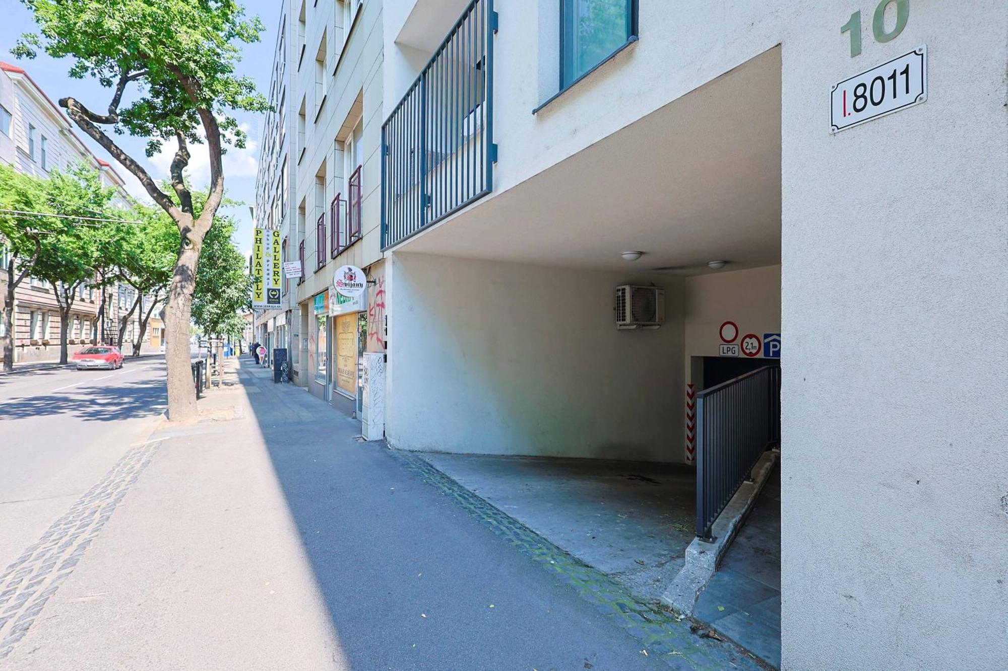 Adamick Place In City Centre With Free Parking Daire Bratislava Dış mekan fotoğraf